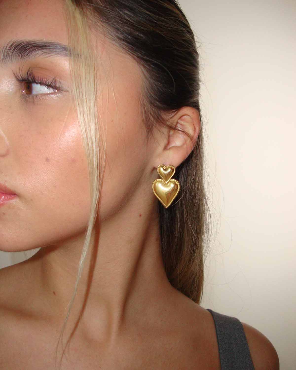 Diana gold earrings