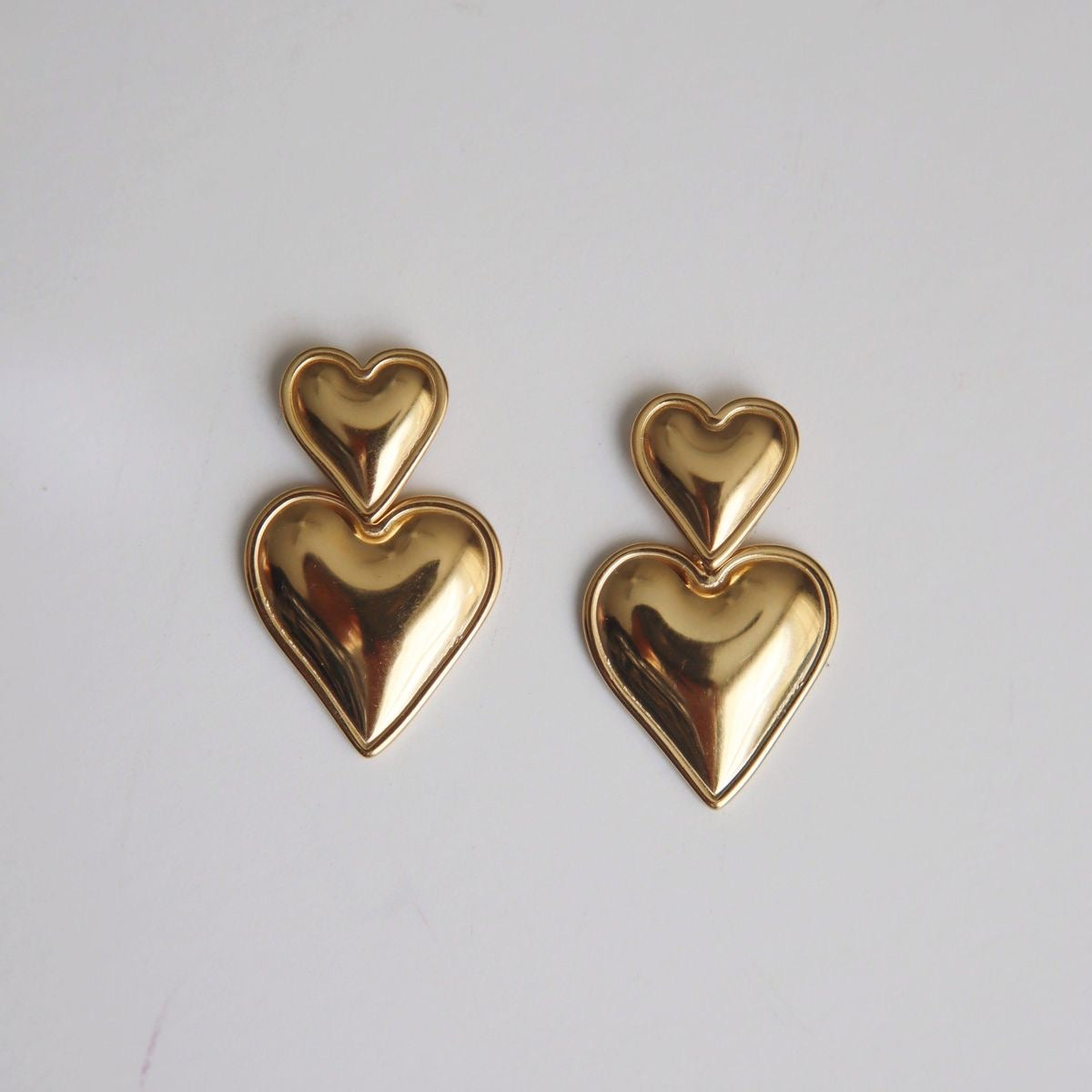 Diana gold earrings